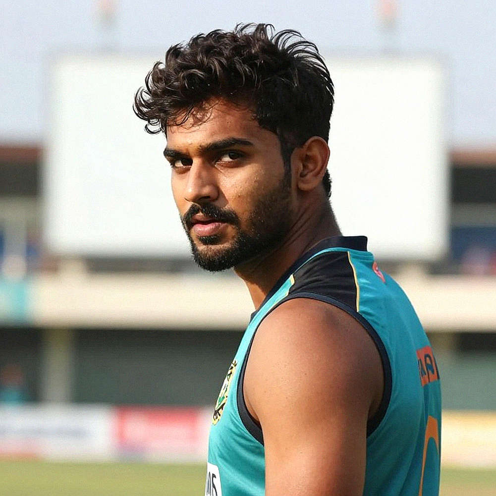 মেহেদীর ফেরা নয়, হিসাবটা বেঞ্চের: শারজায় বাংলাদেশের তিনটি ঘাটতি