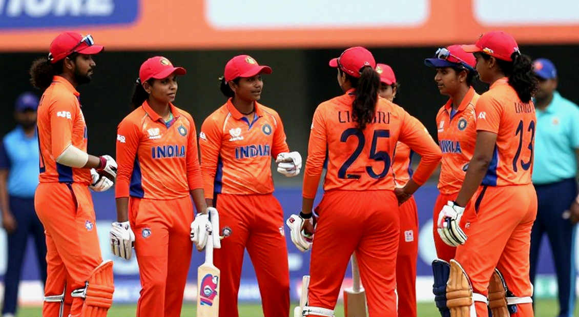 চামিন্দা ভাস: ৭৫৫ উইকেটের খতিয়ান আর টি-টোয়েন্টি কোচিংয়ের খালি কলাম