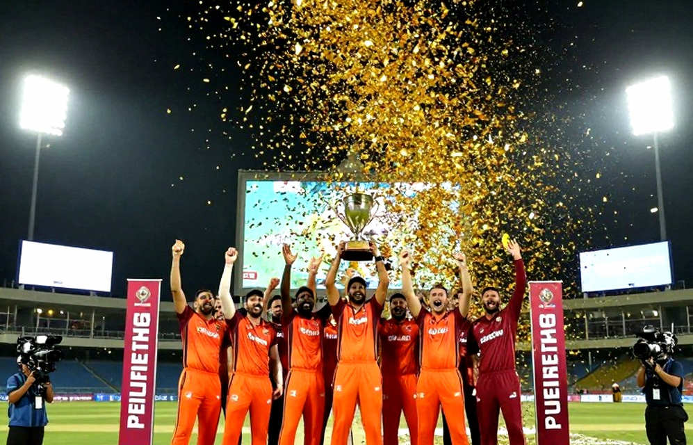 চট্টগ্রামের মাঝের সাত ওভার: যেখানে ট্রান্সফার মার্কেট প্রতিবার ভুল দাম দেয়